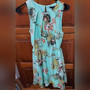 Forever 21 Size Small Short Mint Green Floral Dress
